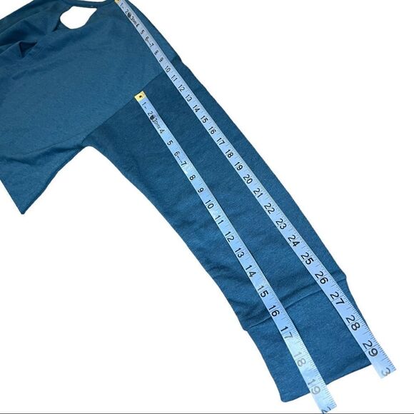 NIKE Yoga Wrap in Blue - Picture 10 of 10